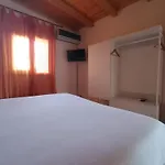 Al Duomo Oda ve Kahvaltı